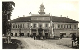 T2 Ada, Községháza (Erzsébet Szálló) Horogkeresztes Zászlóval / Town Hall (hotel) With Swastika Flag - Ohne Zuordnung