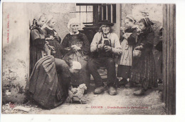 Gourin - Grands-Prents Et Petits-Enfants (famille Bretonne) / Editions A. Barbey - Gourin