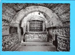 Cp  Cartes Postales - St Maximin Basilique Crypte - Saint-Maximin-la-Sainte-Baume