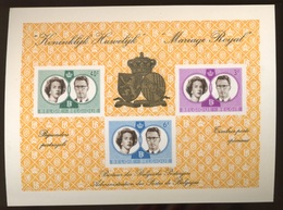 1960  Mariage Royal   Faible  Tirage 3000X Plus Rare Que La Série  Donc SOUS_COTE  Avec Petit Croc - Luxevelletjes [LX]