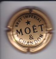 PLACA DE CHAMPAGNE MOET CHANDON (CAPSULE)  BRUT IMPERIAL - Moet Et Chandon