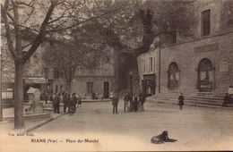 Var, Rians, Place Du Marche    (bon Etat) - Rians