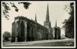 RB 1195 - Walter Scott Real Photo Postcard - Lichfield Cathedral - Staffordshire - Sonstige & Ohne Zuordnung