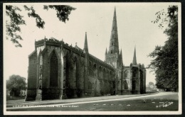 RB 1195 - Walter Scott Real Photo Postcard - Lichfield Cathedral - Staffordshire - Autres & Non Classés