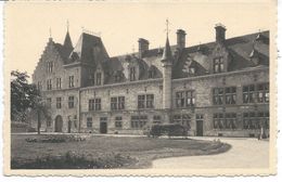 Quiétude Château De Fallais  L'aile Gauche Du Château (vue De La Cour Intérieure). - Braives