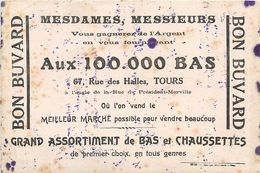 VP-GF.18-66 : BUVARD.  AUX 100 000 BAS. RUE DES HALLES. TOURS - Textile & Vestimentaire