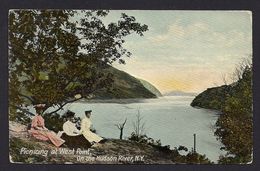 United States  - New York Hudson River Picnicing At West Point [Valentine 5054] - Hudson River