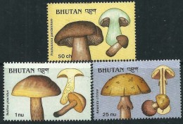 BHOUTAN CHAMPIGNONS, CHAMPIGNON, MUSHROOM, Setas YVERT N° 832/34. MNH, Neuf Sans Charniere - Champignons