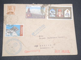 NEPAL - Enveloppe Pour Berlin En 1972 , Affranchissement Plaisant - L 14006 - Nepal
