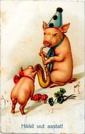 CPA Cochon Fantaisie Pig Position Humaine Circulé Saxophone - Varkens