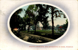 CAMBS - WISBECH - YOUNG'S MEMORIAL AND BANDSTAND IN PARK Ca20 - Andere & Zonder Classificatie