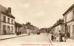 CPA - NEUILLé-PONT-PIERRE (37) - Aspect De L'avenue De La Roue Dans Les Années 20 - Neuillé-Pont-Pierre