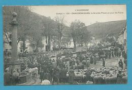 CPA 120 - La Grand Place Un Jour De Foire Marché Aux Bestiaux CHAUDESAIGUES 15 - Andere & Zonder Classificatie