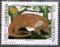 CAMEROUN Animaux En Voie De Disparition, PANGOLIN Yvert N° 673. MNH, Neuf Sans Charniere - Kameroen (1960-...)