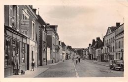 28-ANET- L'HÔTEL DE VILLE ET L'HÔTEL DE DIANE - RUE DE DIANE DE POITIERS - Anet