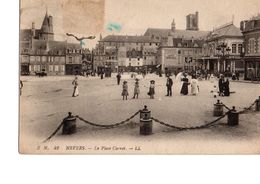 Cpa  Nevers La Place Carnot - Nevers