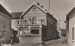 SAINT GERVAIS - Le Café ( Rare ) - Sonstige & Ohne Zuordnung