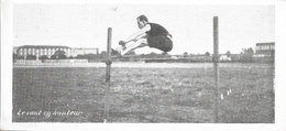 Série Sur Les Sports: Athlétisme, Le Saut En Hauteur - Mini Carte Non Circulée - Atletismo