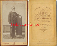 CDV Vers 1880  Homme âgé-photo Louis Granghon-Villa Coutem à Vichy - Alte (vor 1900)