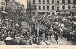 60-COMPIEGNE- FÊTE DE JEANNE D'ARC , DEFILE DU CORTEGE, MUSICENS ET GENS D'ARMES - Compiegne