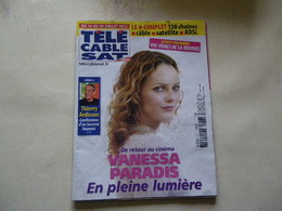 VANESSA PARADIS VOIR PHOTO... ANCIEN MAGAZINE...REGARDEZ MES VENTES ! J'EN AI D'AUTRES - Magazines & Catalogs