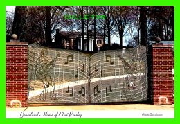 MEMPHIS, TN - GRACELAND, THE HOME OF ELVIS PRESLEY - PHOTO BY DON LANCASTER - - Memphis