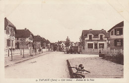 °°°°°   TAVAUX / AVENUE DE LA PAIX    °°°°° /////  REF  MARS 18 /  N° 5665 - Tavaux