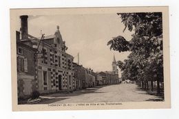 Mar18     7981350  Thénezay  L'hotel De Ville Et Les Promenades - Thenezay