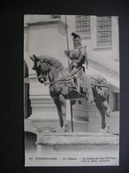 Pierrefonds.-Le Chateau.-La Statue Du Duc D'Orleans - Picardie