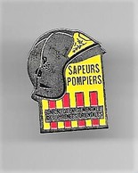 PINS  SAPEURS POMPIERS UNION  DEPARTEMENTALE DES PYRENEES ORIENTALES 66 Base Argentée / 33NAT - Pompiers