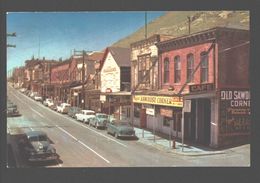 Virginia City - Looking South On C Street From Old Sawdust Corner And Delta Saloon - Classic Cars - Sonstige & Ohne Zuordnung