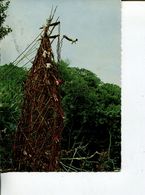 (123) New Hebrides - Pentecost Jump (with New Caledonia Stamps At Back Of Card) - Vanuatu