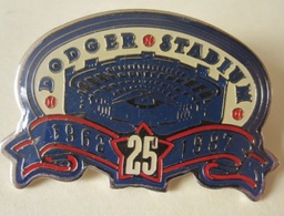 DODGER Baseball STADIUM Pin - Button Badge Lapel 1987 - Baseball