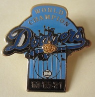 DODGERS Baseball WORLD CHAMPION Pin - Button Badge Lapel 1987 Stadium - Béisbol