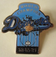 DODGERS Baseball WORLD CHAMPION Pin - Button Badge Lapel 1987 Stadium - Honkbal