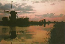 Olanda (Holland, Paesi Bassi) Poldermolens Van Het Kinderdijk-Complex Waterschap, "De Overwaard" By Night - Kinderdijk