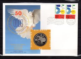 " 50 ANS DE L'ONU / COLOMBE " Sur Enveloppe 1er Jour Et Monnaie (1 ECU) De 1995 En Parfait état. Voir Les 2 Scans. FDC - Piccioni & Colombe