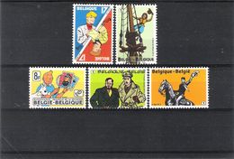 BELGIQUE - LOT 5V MNH - BD / HERGE JACOBS B.DE MOOR JIJE TIBET - Bandes Dessinées