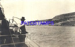 90903 PARAGUAY PARANA ON BOARD MAN IN SHIP POSTAL POSTCARD - Paraguay