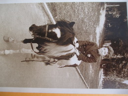 Photographie/ Enfant Sur Poney/ Photo ROUX / La BOURBOULE/ Puy De Dôme/ /Vers 1950-1960         PHOTN325 - Personnes Anonymes