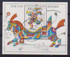 GERMANIA FEDERALE 1996   FOGLIETTOPER NOI BAMBINI UNIF. 34 USATO VF - Andere & Zonder Classificatie