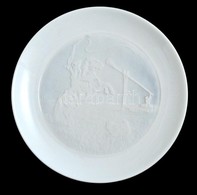 Herendi Porcelangyar Emlektal, Biszkvit/feher Mazas, Hibatlan, Jelzett, Eredeti Dobozaban, D: 15 Cm - Autres & Non Classés