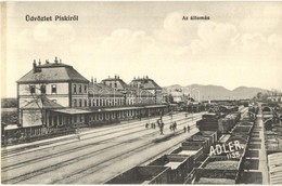 ** T1/T2 Piski, Simeria; Vasutallomas Vagonokkal. Adler Fenyirda / Railway Station With Wagons - Zonder Classificatie