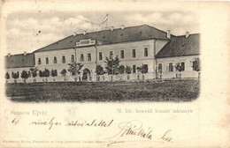 * T2 Szamosujvar, Gherla; Honved Huszar Laktanya, Kiadja Karatsonyi Gyula / Military Barracks - Zonder Classificatie