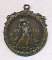L?rincz Istvan (1901-1985) DN 'Egri N?k(?)' Br Medal (28x33mm) T:2 - Unclassified