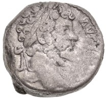 Romai Birodalom / Roma / Septimius Severus 197-198. Denar Ag (3,16g) T:2-,3
Roman Empire / Rome / Septimius Severus 197- - Unclassified