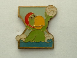 PIN'S JEUX PANAMERICAINS 1987 - PERROQUET - PARROT - WATERPOLO - VERSION EPOXY - Water Polo