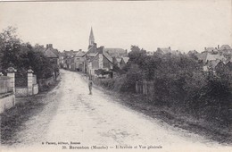 BARENTON - L'Arrivée Et Vue Générale - Carte RARE - Barenton