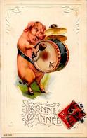 CPA Cochon Pig  Gaufré Gaufrée Embossed  Circulé Musique - Pigs