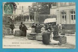 CPA - Métier Marchands Ambulants Marché Aux Cochons MAUBEUGE 59 - Maubeuge